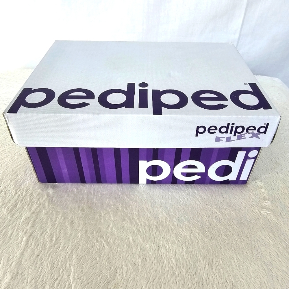 PEDIPED | Little Girl's Naomi Dress School Shoes w/Flex Fit System, EU 20, Black - Picture 9 of 15